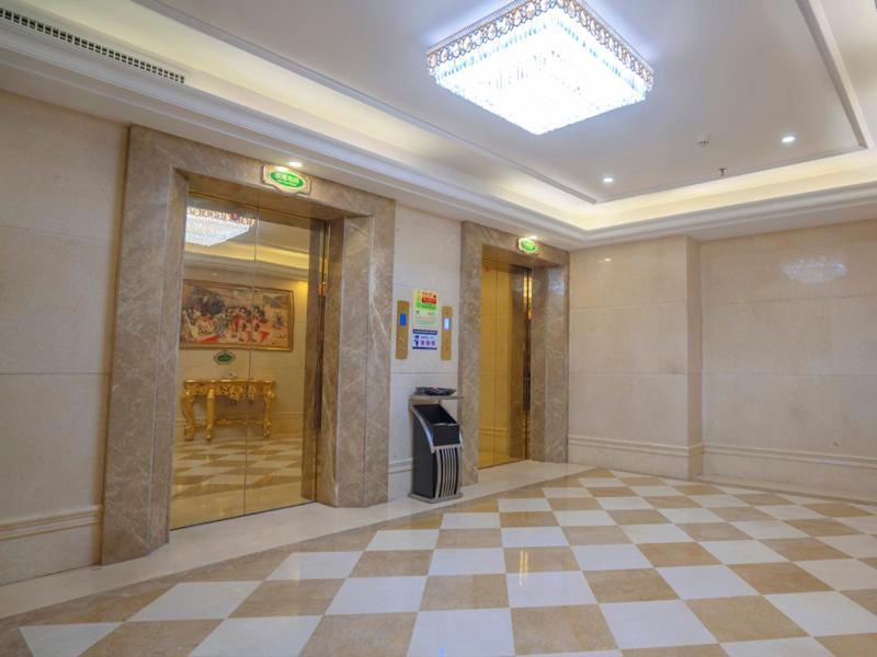 Vienna Hotel Huizhou Chenjiang Avenue Exterior photo